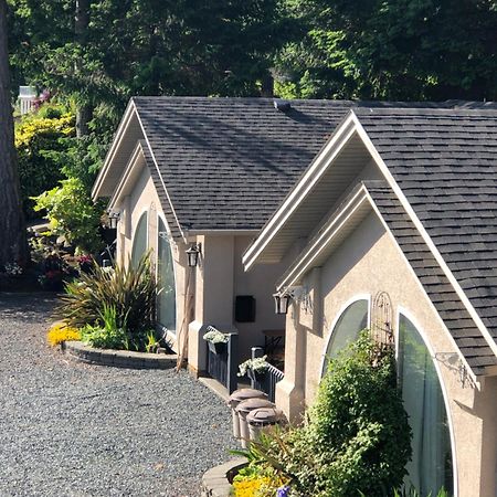 Qualicum Breeze Beach Resort Bowser Екстериор снимка